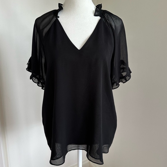 1. State Blouse in size L - Picture 1 of 3